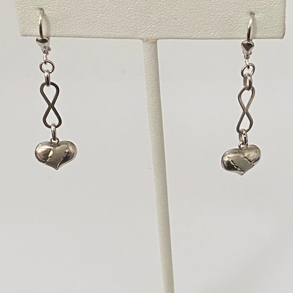 🤍925 Sterling silver heart infinity hoop earrings